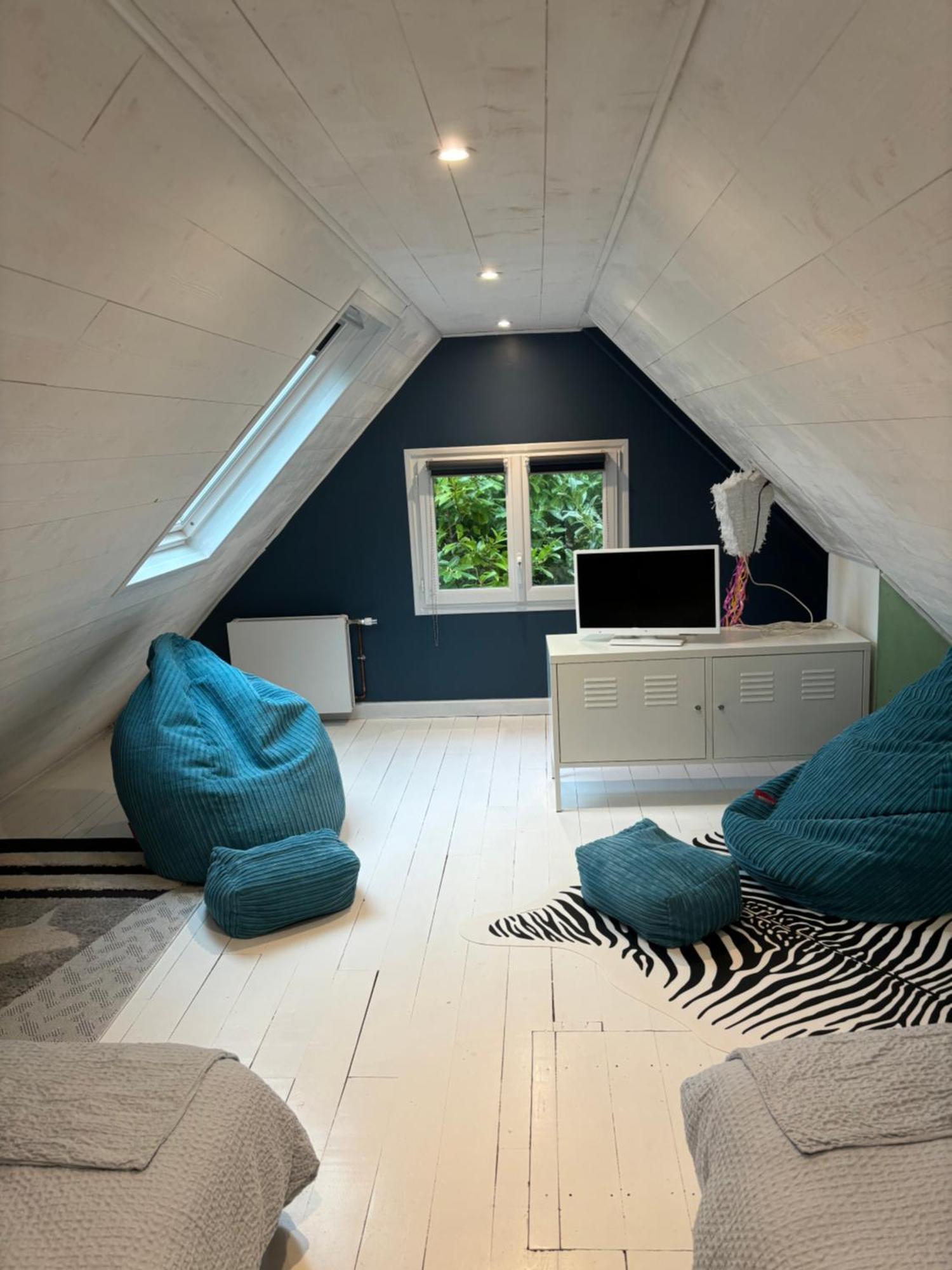 Isis Vue Apartment
